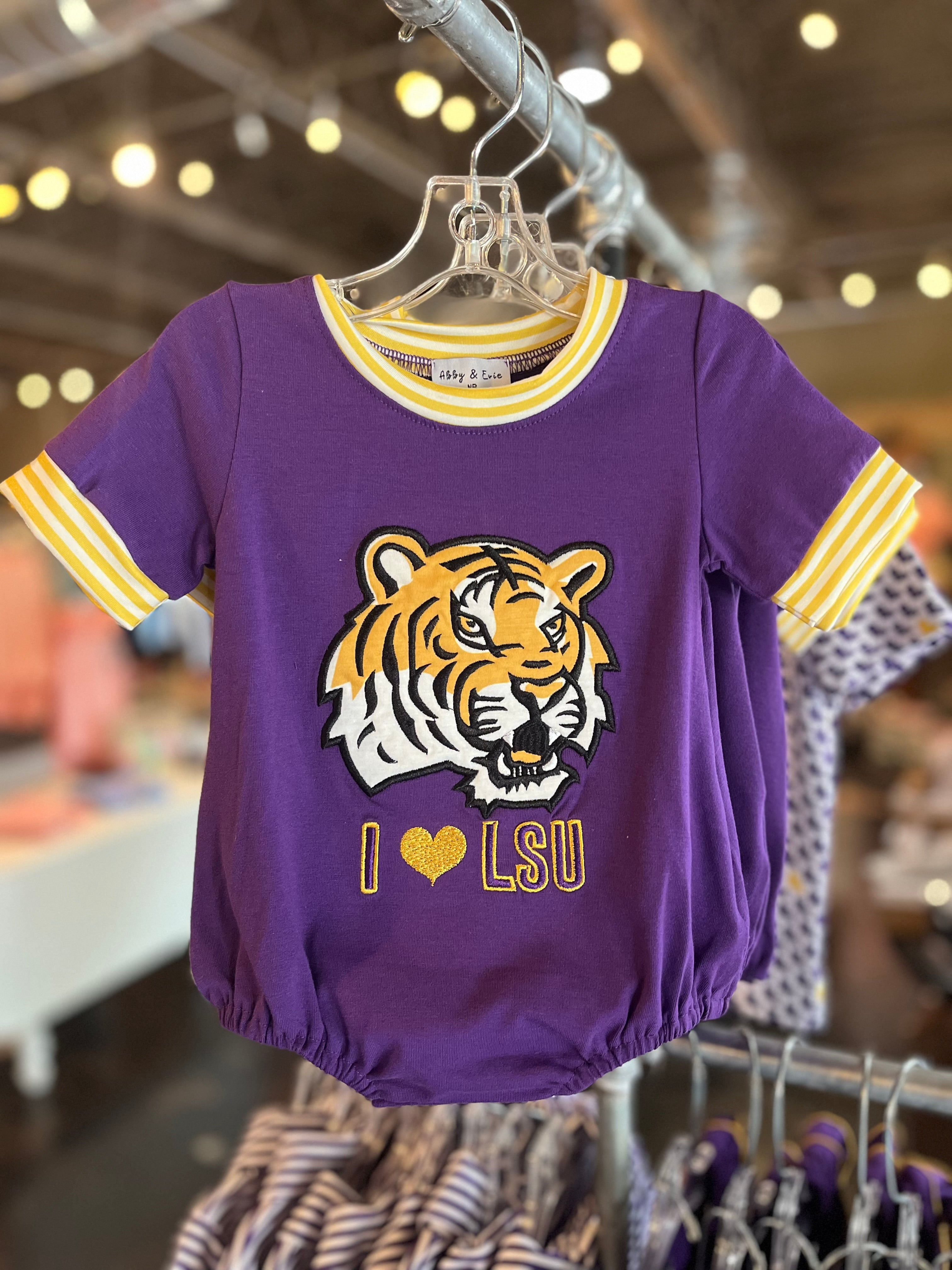 “I 💜 LSU” bubble