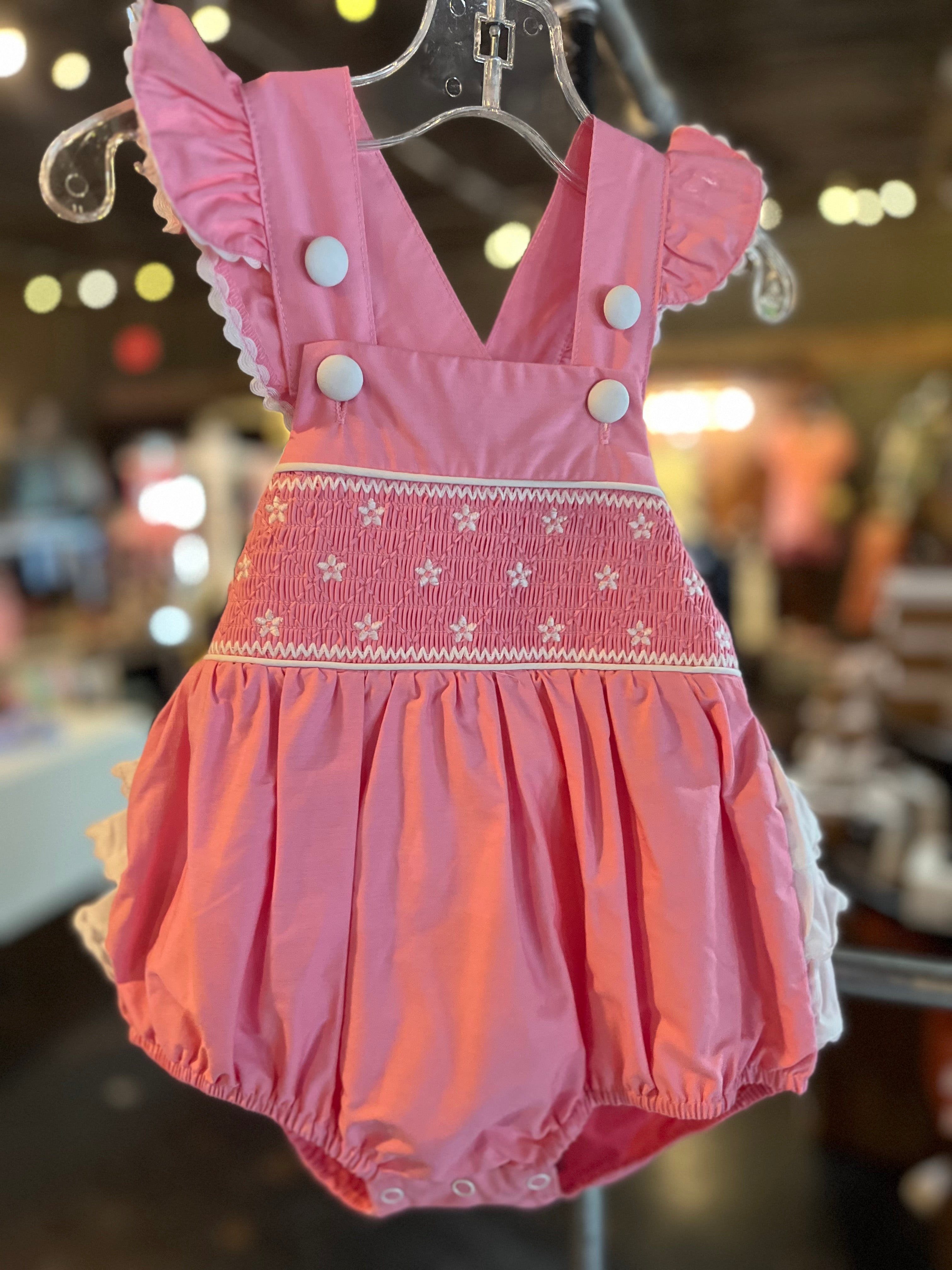 Pink ruffle butt bubble