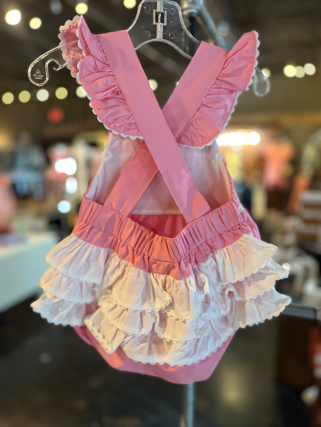 Pink ruffle butt bubble